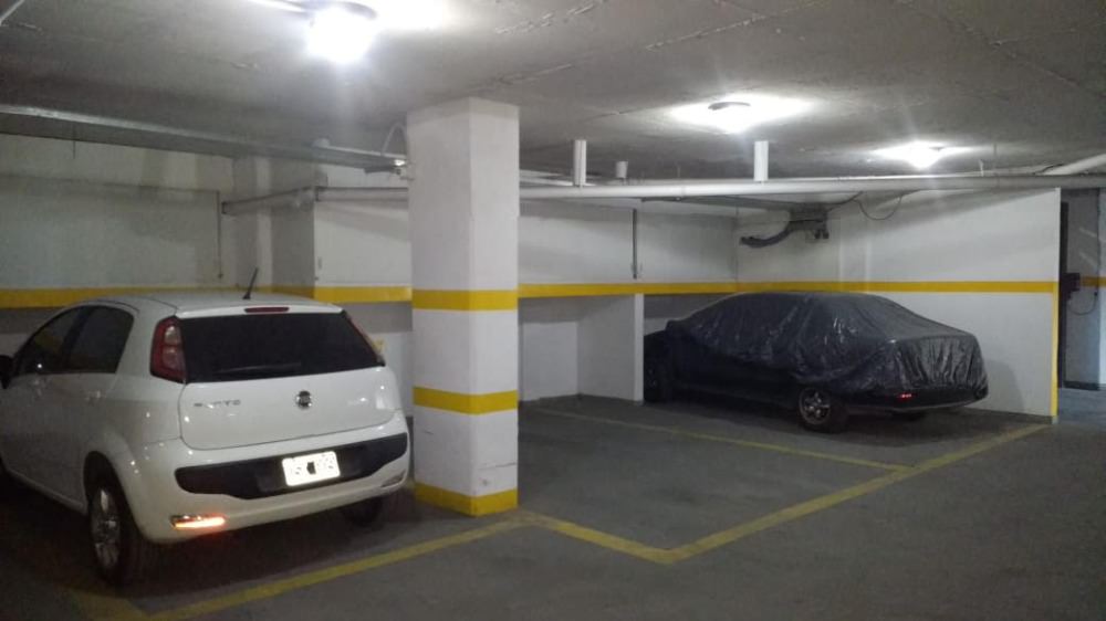 DEPARTAMENTO DE CATEGORÍA SOBRE EL RÍO A UNA CUADRA DEL CENTRO