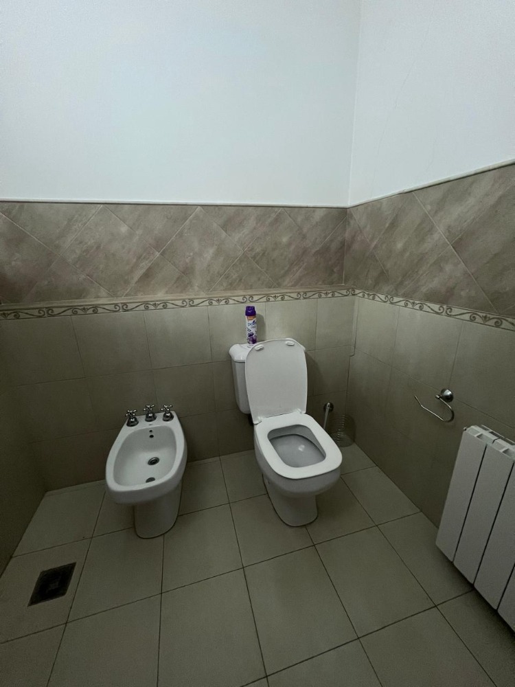 DEPARTAMENTO CENTRICO CON PILETA