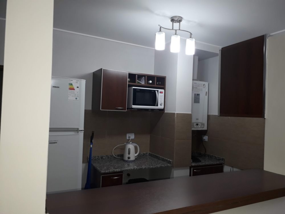 DEPARTAMENTO  CON COCHERA Y PILETA 