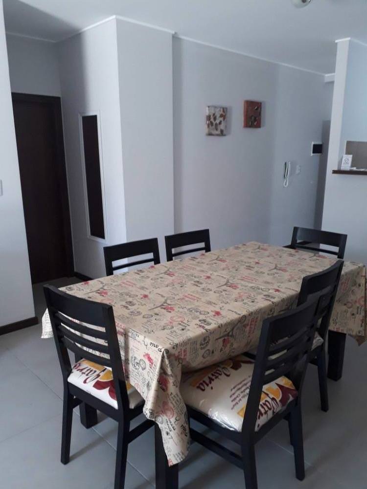 DEPARTAMENTO  CON COCHERA Y PILETA 
