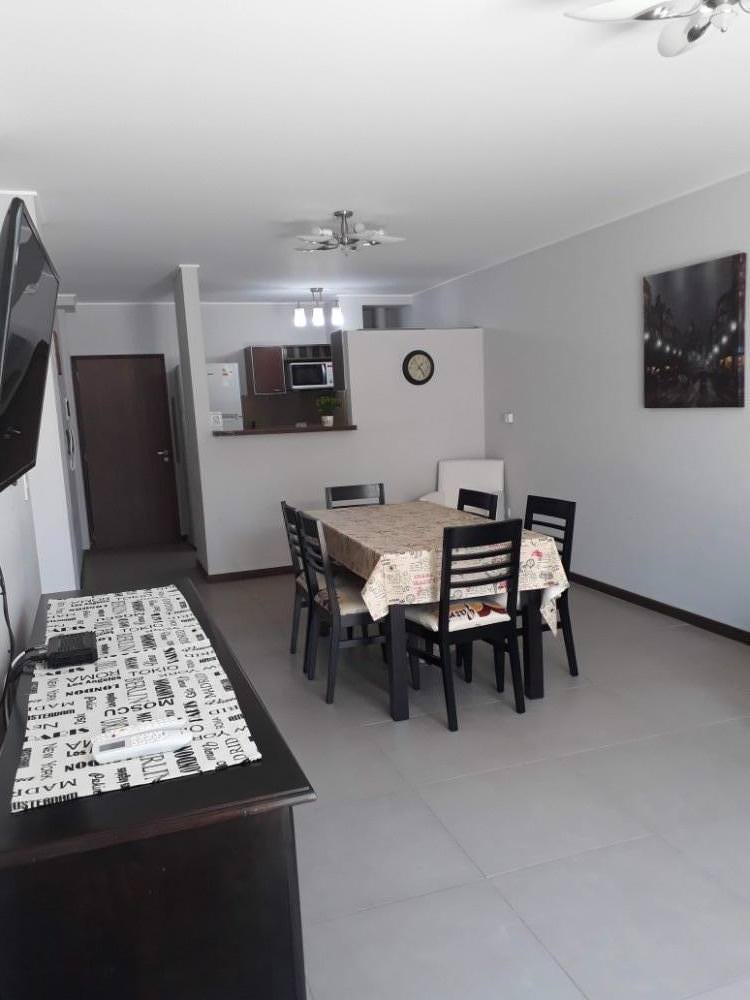 DEPARTAMENTO  CON COCHERA Y PILETA 