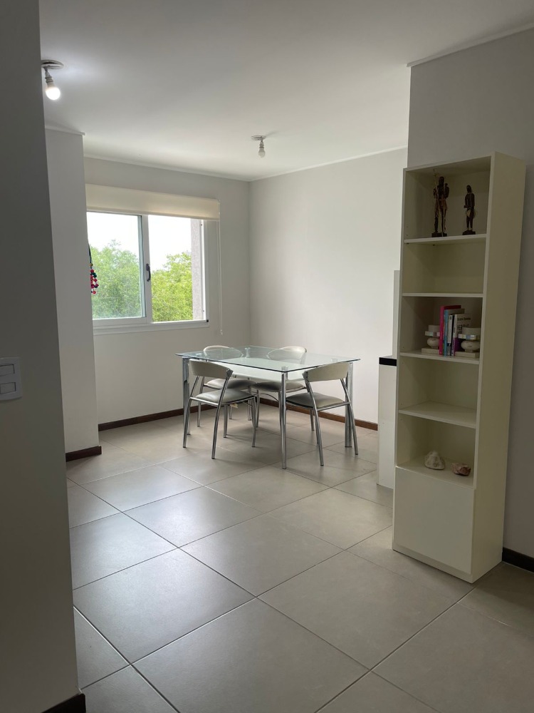 DEPARTAMENTO CON PILETA