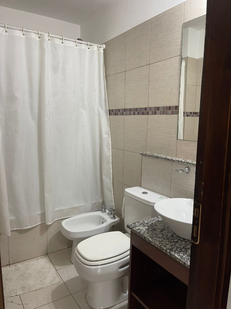DEPARTAMENTO CON PILETA