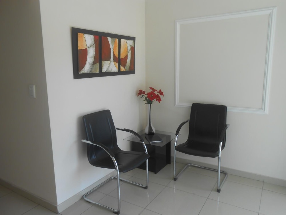 DEPARTAMENTO CON COCHERA CÉNTRICO