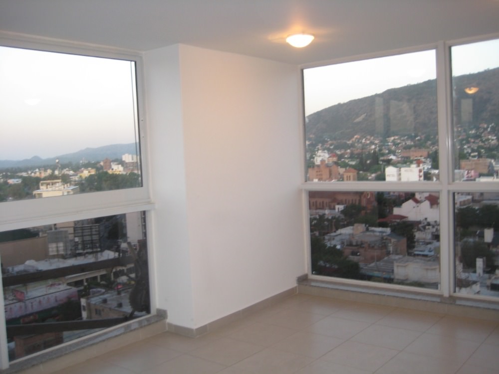 DEPARTAMENTO EN PLENO CENTRO