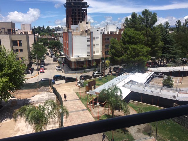 DEPARTAMENTO EN PLENO CENTRO