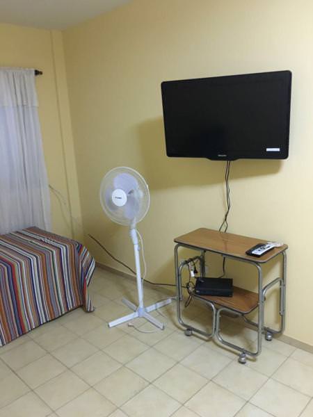 DEPARTAMENTO A UNA CUADRA DE PEATONAL CON COCHERA 