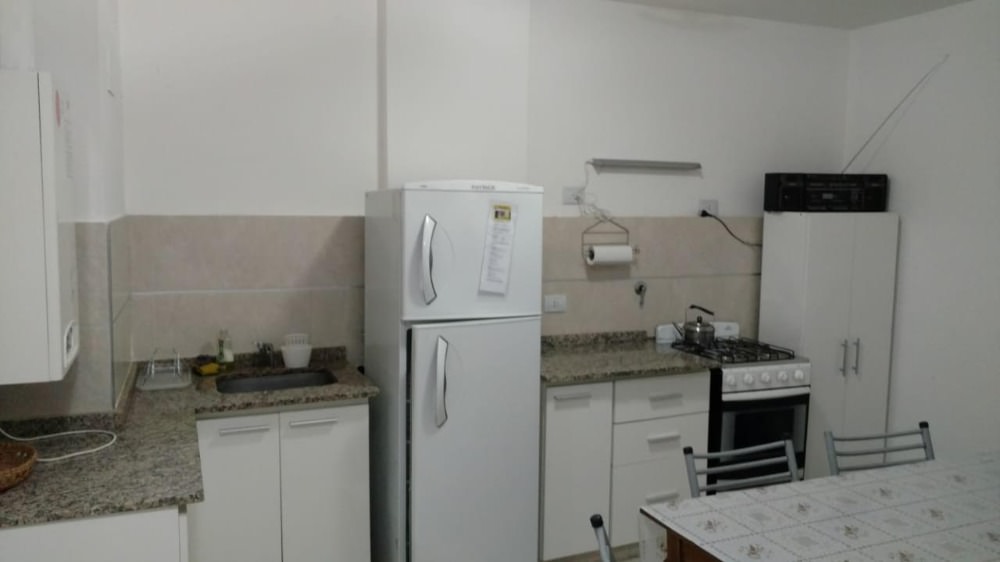 DEPARTAMENTO CON COCHERA Y PILETA !!