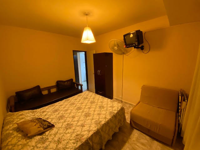 DEPARTAMENTO CÉNTRICO CON COCHERA Y PILETA 