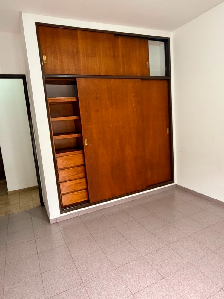 DEPTO 2 DORM CENTRO CON COCHERA