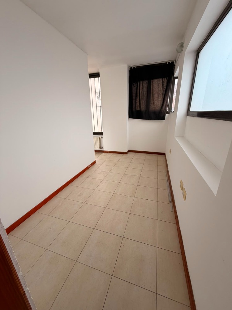 DEPTO CENTRO 2 DORM CON COCHERA