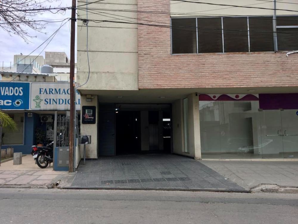 ALQUILER DE COCHERAS PLENO CENTRO