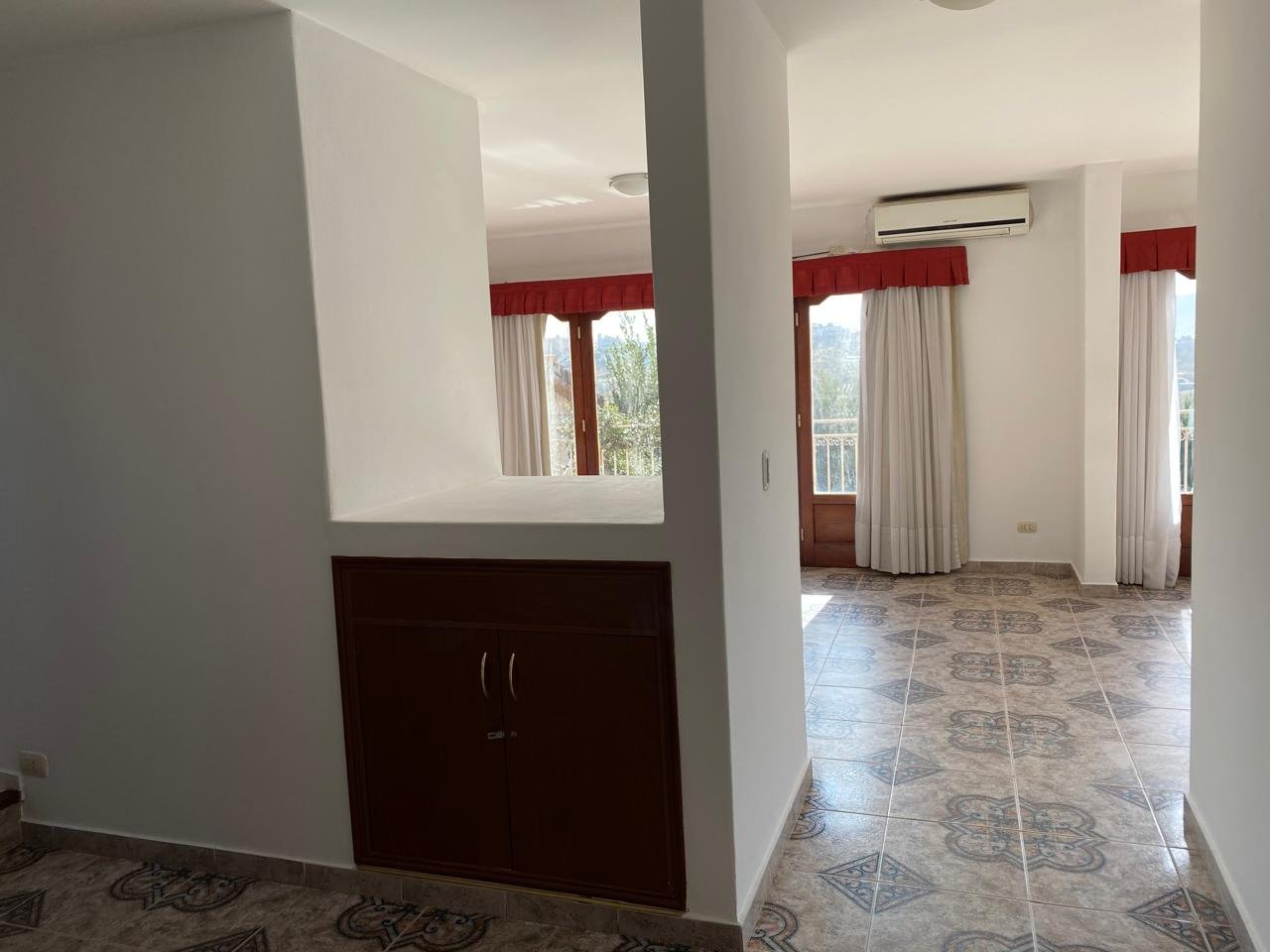 CASA EN VILLA DEL LAGO