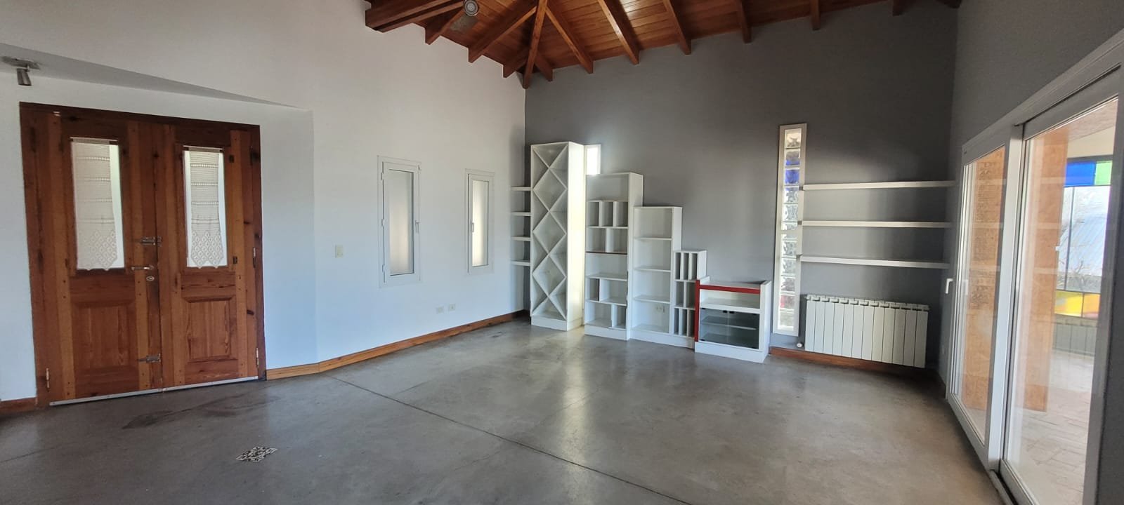 CASA CON PILETA 