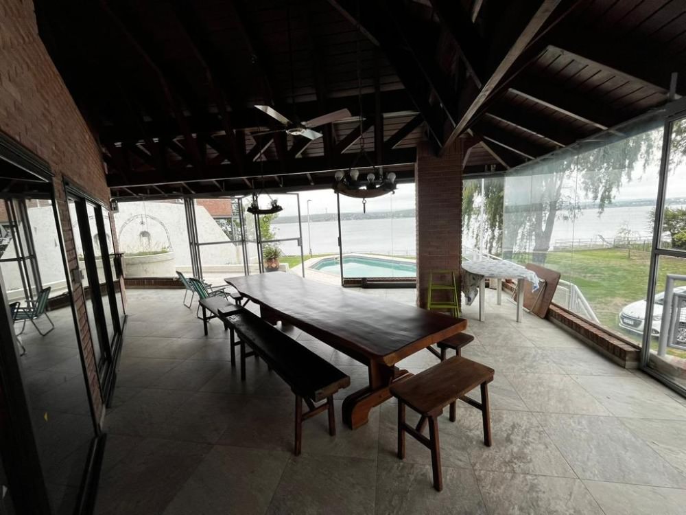 ESPECTACULAR CASA EN ALQUILER TEMPORARIO