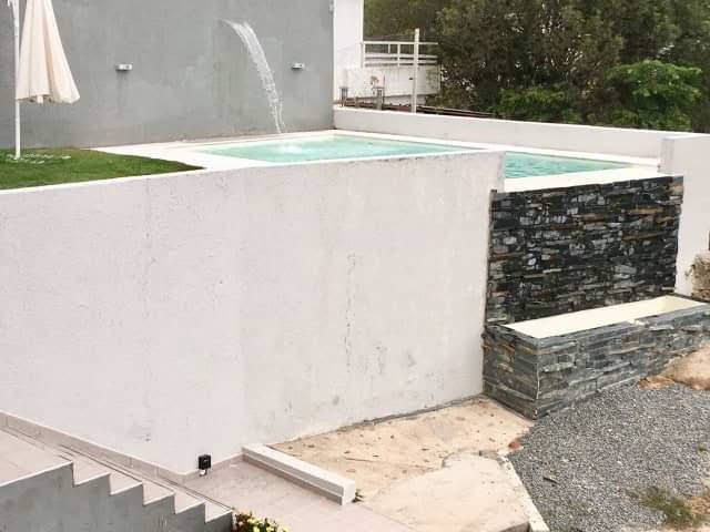 ESPECTACULAR PROPIEDAD EN VILLA DEL LAGO