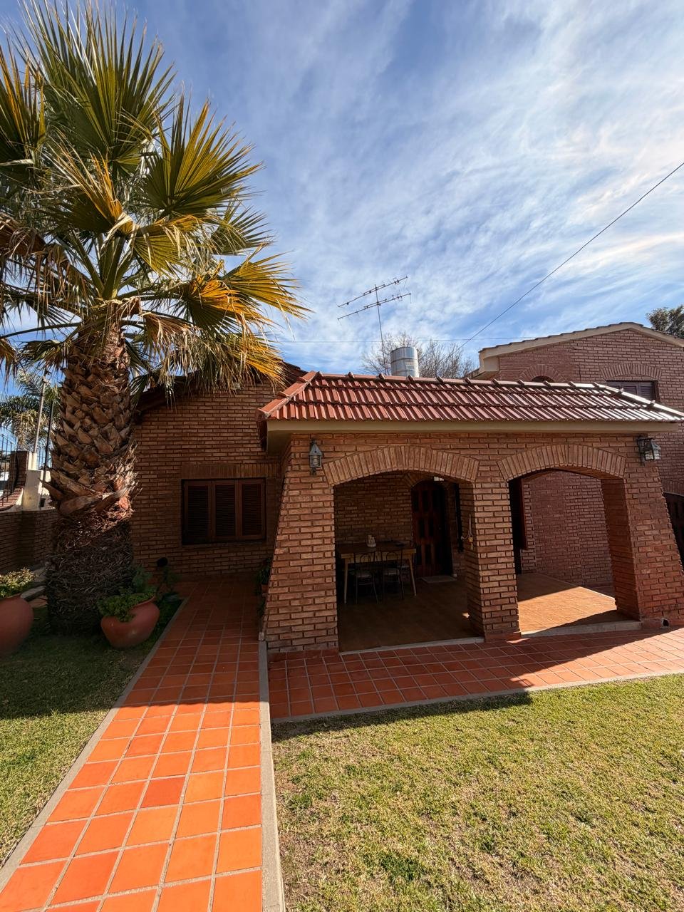CASA  3 DORMITORIOS GRAN PARQUE