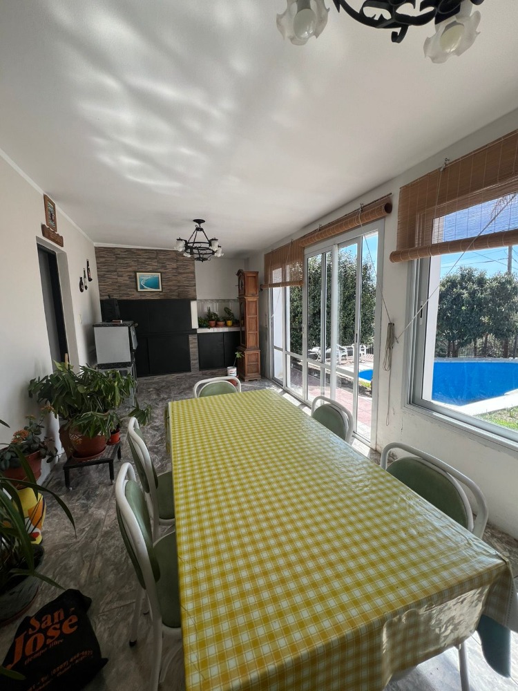 CASA CON PILETA VILLA DEL LAGO