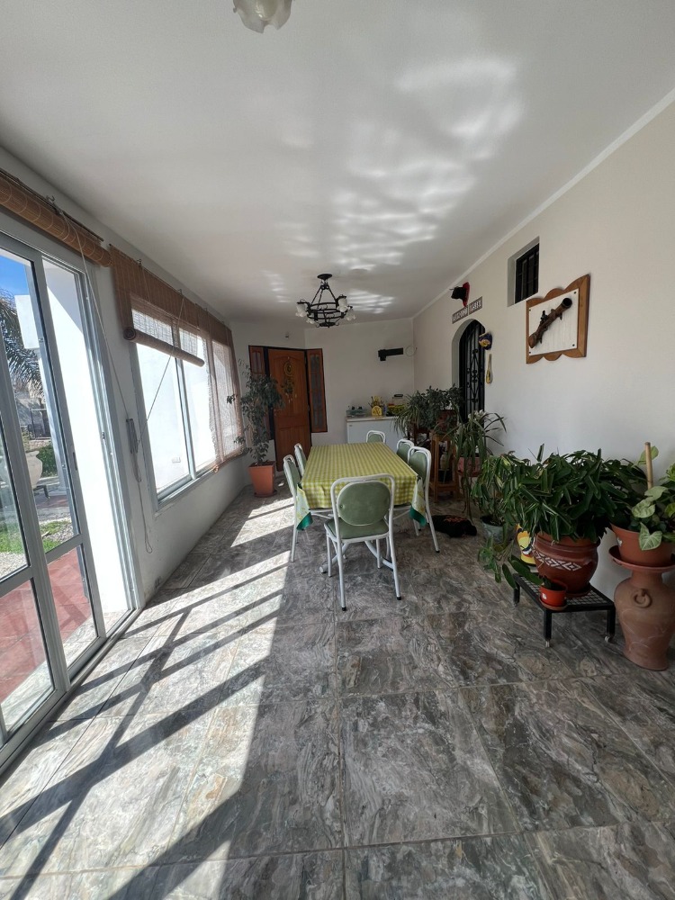 CASA CON PILETA VILLA DEL LAGO