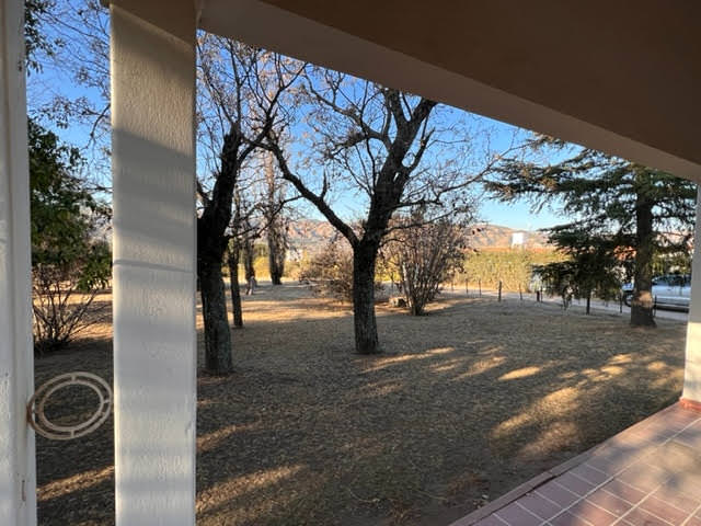 EXCELENTE PROPIEDAD EN PARQUE SIQUIMAN CON VISTA AL LAGO Y 8.000 Mts2 !!