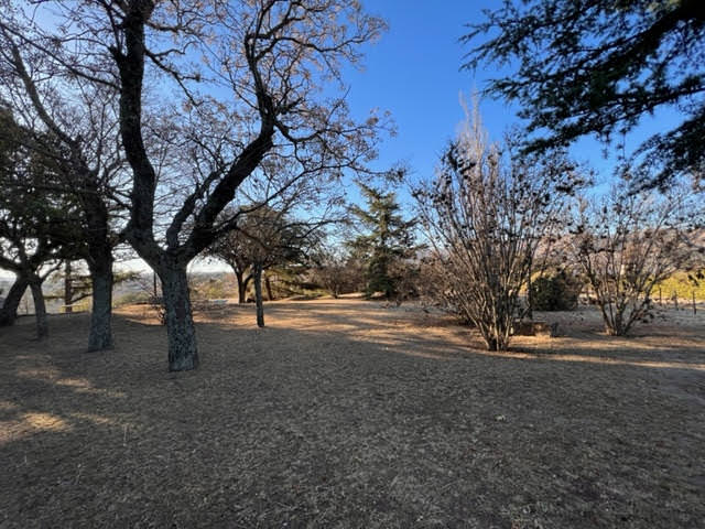 EXCELENTE PROPIEDAD EN PARQUE SIQUIMAN CON VISTA AL LAGO Y 8.000 Mts2 !!