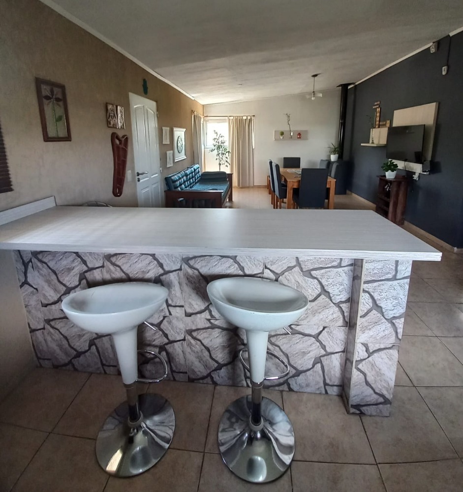 HERMOSA CASA EN PARQUE SIQUIMAN