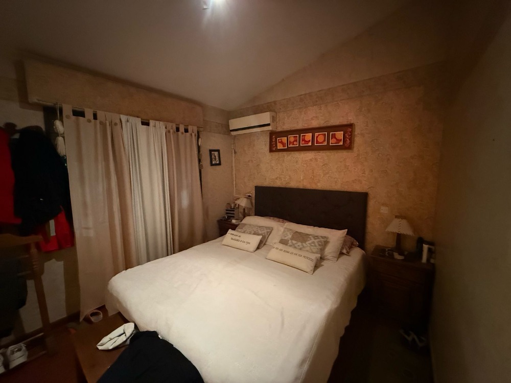 CASA CON PILETA
