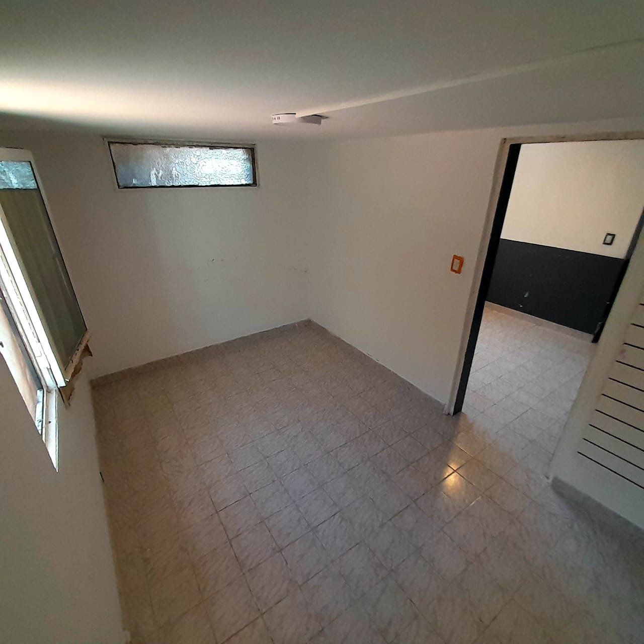 CASA CON PILETTA Y VISTA