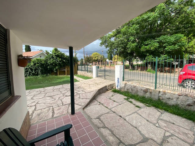 PROPIEDAD EN BARRIO MIGUEL MUÑOZ !!