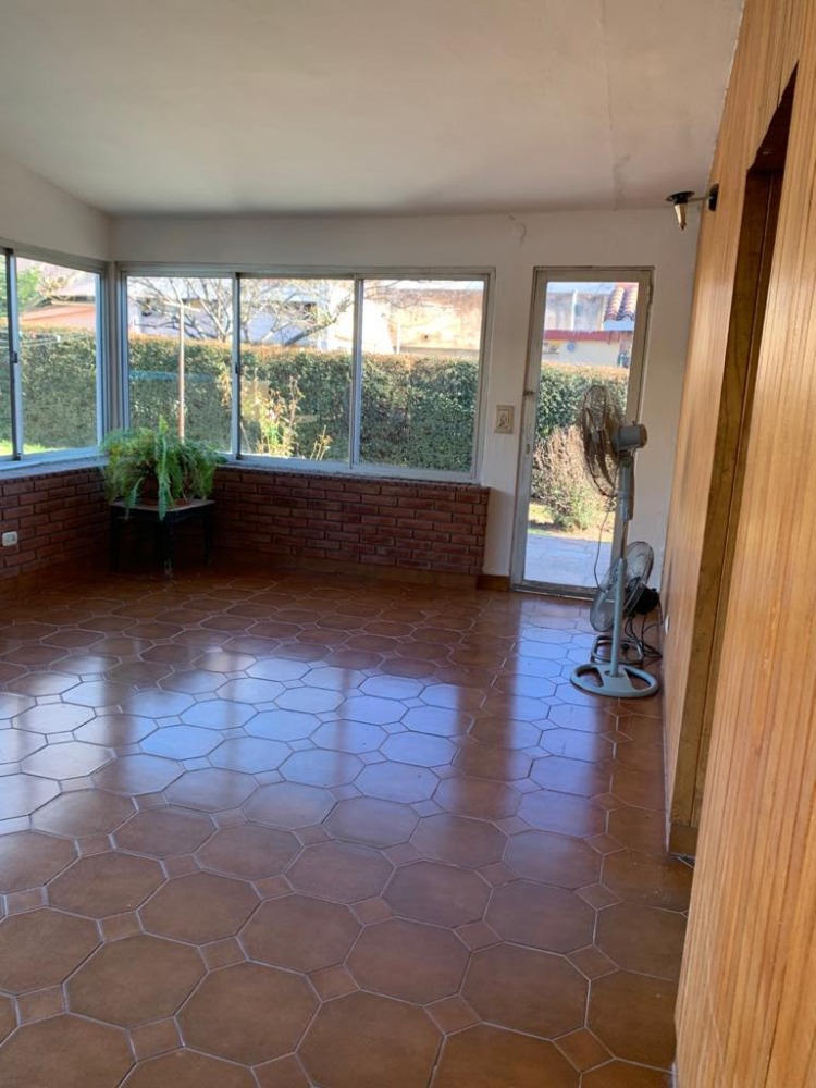CHALET DE 3 DORMITORIOS CON PILETA 