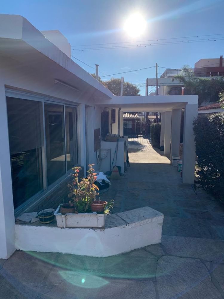 CHALET DE 3 DORMITORIOS CON PILETA 