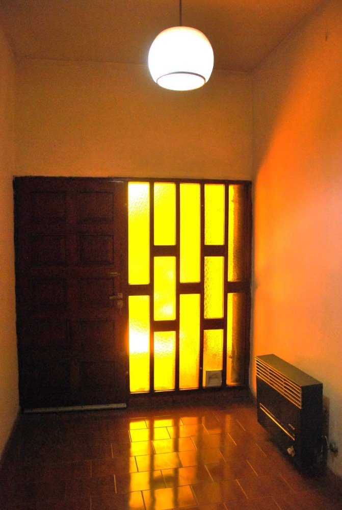 ESPECTACULAR CASA CON VISTA A LA CIUDAD