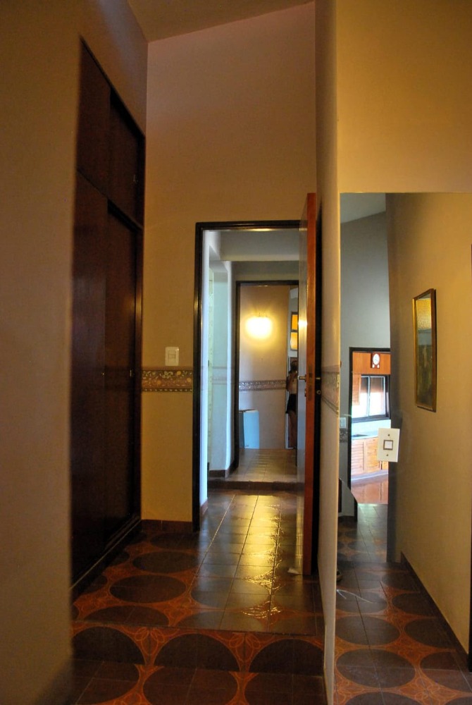 ESPECTACULAR CASA CON VISTA A LA CIUDAD