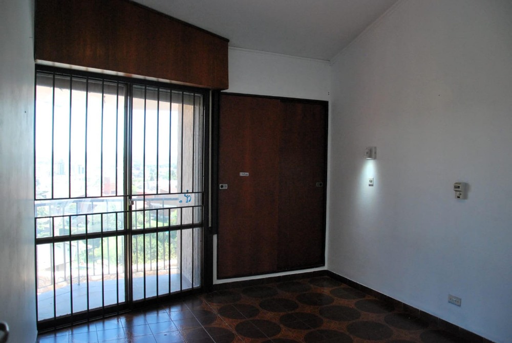 ESPECTACULAR CASA CON VISTA A LA CIUDAD