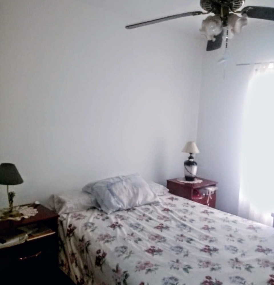 CASA EN BARRIO SANTA RITA