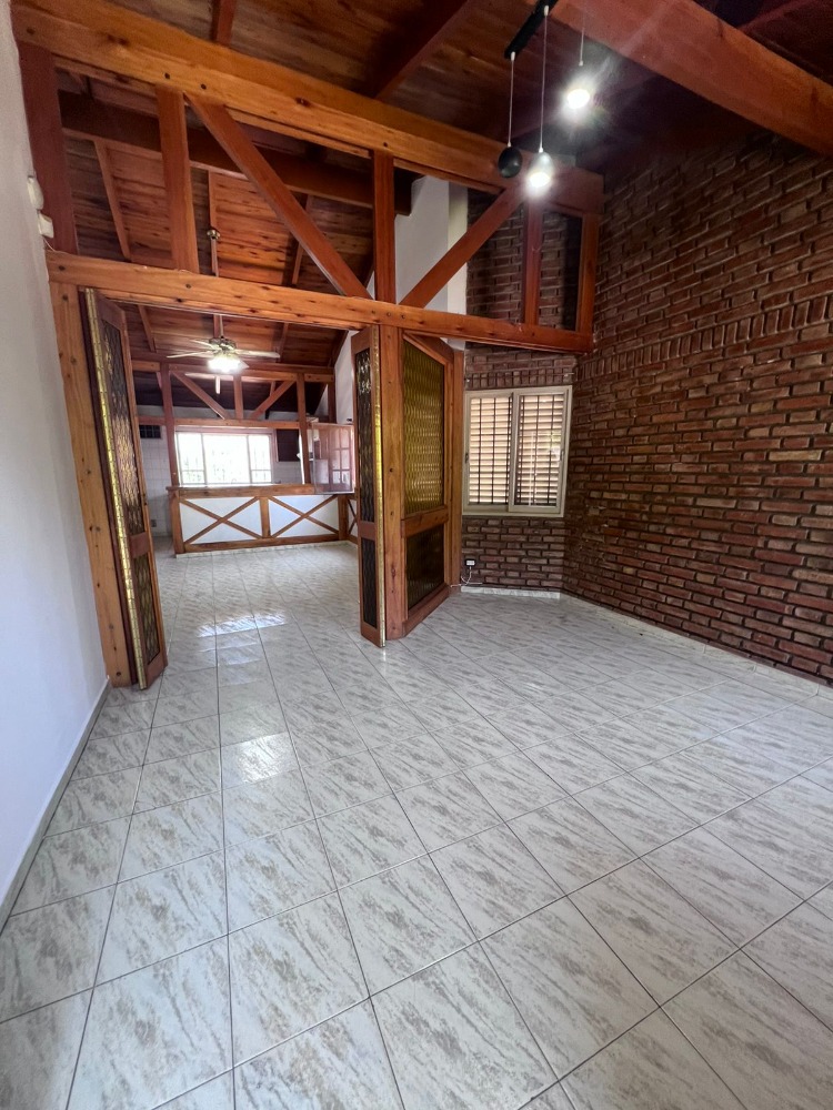 ESPECTACULAR CASA EN ALQUILER PERMANENTE