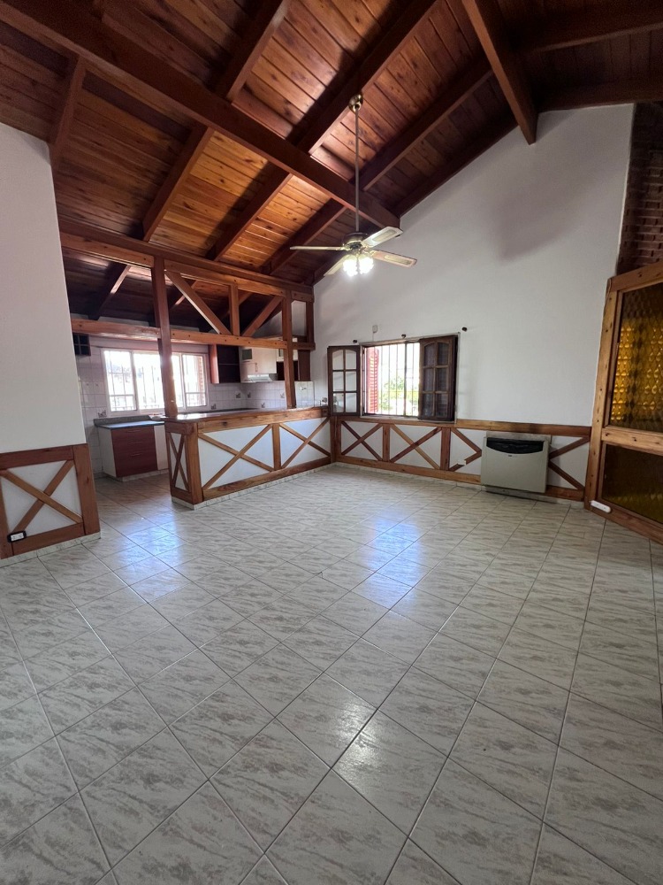 ESPECTACULAR CASA EN ALQUILER PERMANENTE