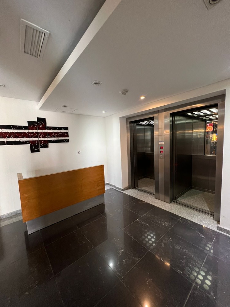 ESPECTACULAR DEPARTAMENTO EN PLENO CENTRO