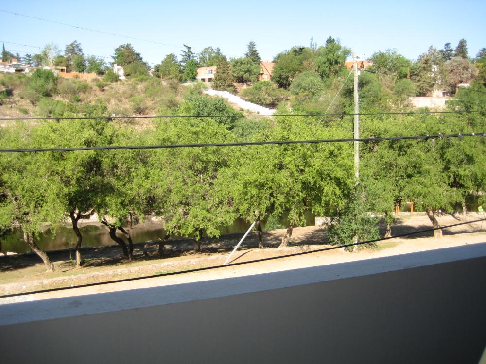 OPORTUNIDAD DEPARTAMENTO CON VISTA FRENTE AL RÍO 
