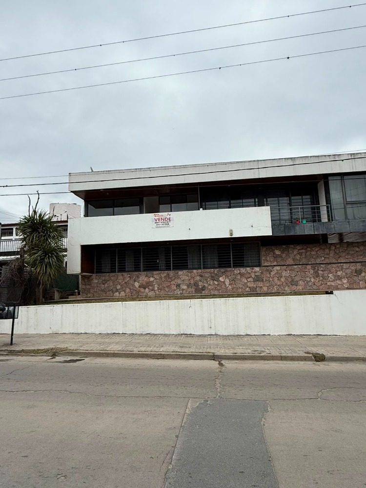 OPORTUNIDAD DEPARTAMENTO CON VISTA FRENTE AL RÍO 