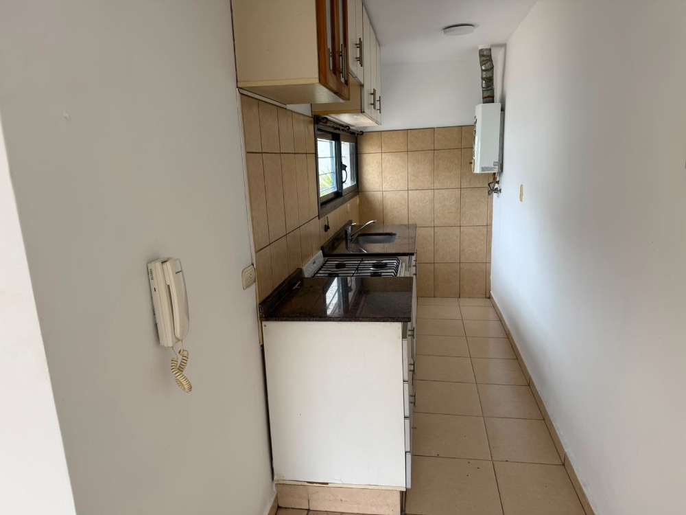 OPORTUNIDAD DEPARTAMENTO CON VISTA FRENTE AL RÍO 