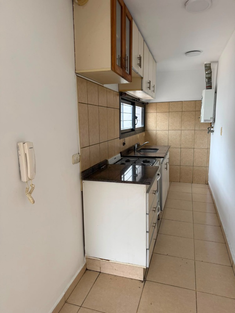 OPORTUNIDAD DEPARTAMENTO CON VISTA FRENTE AL RÍO 