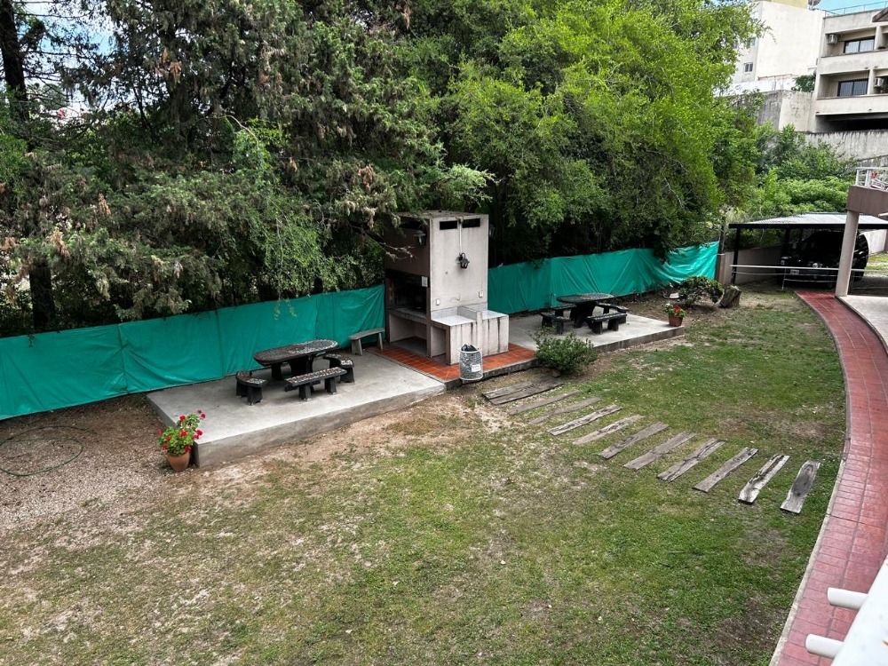 DUPLEX CENTRICO CON PILETA