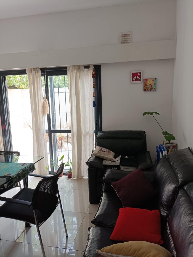 DEPARTAMENTO EN PLANTA BAJA CON GRAN PATIO !!