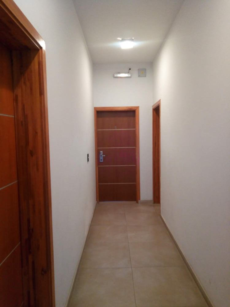 DEPARTAMENTO EN PLANTA BAJA CON GRAN PATIO !!