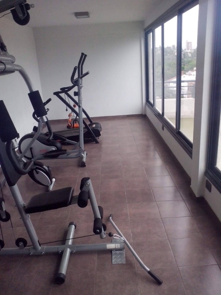 DEPARTAMENTO EN PLANTA BAJA CON GRAN PATIO !!