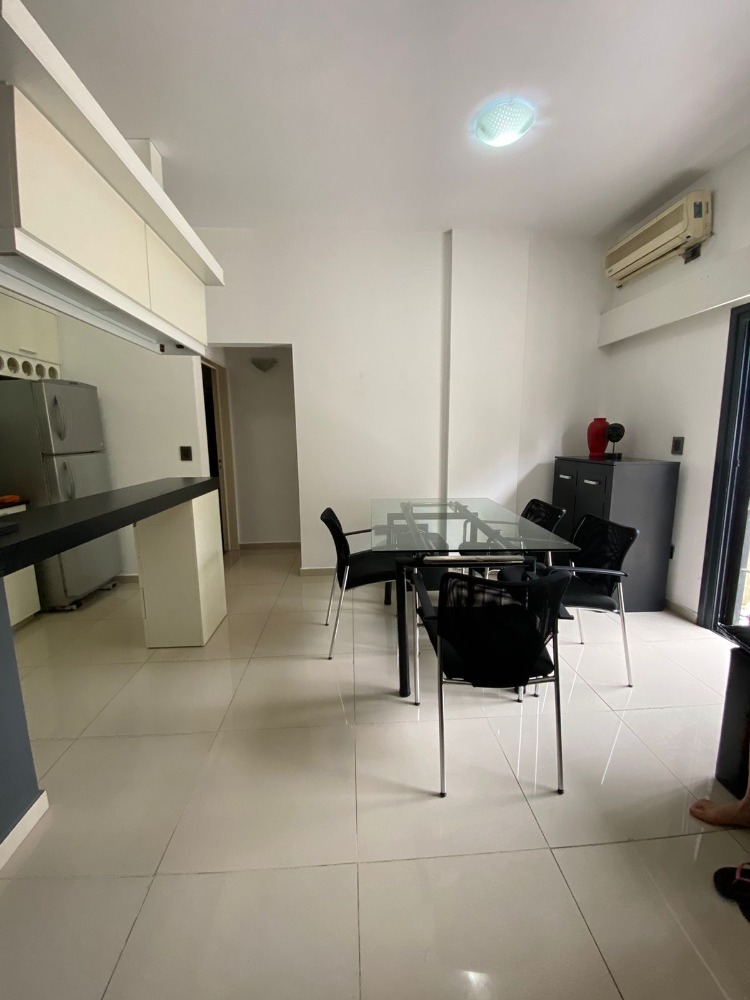 DEPARTAMENTO EN PLANTA BAJA CON GRAN PATIO !!