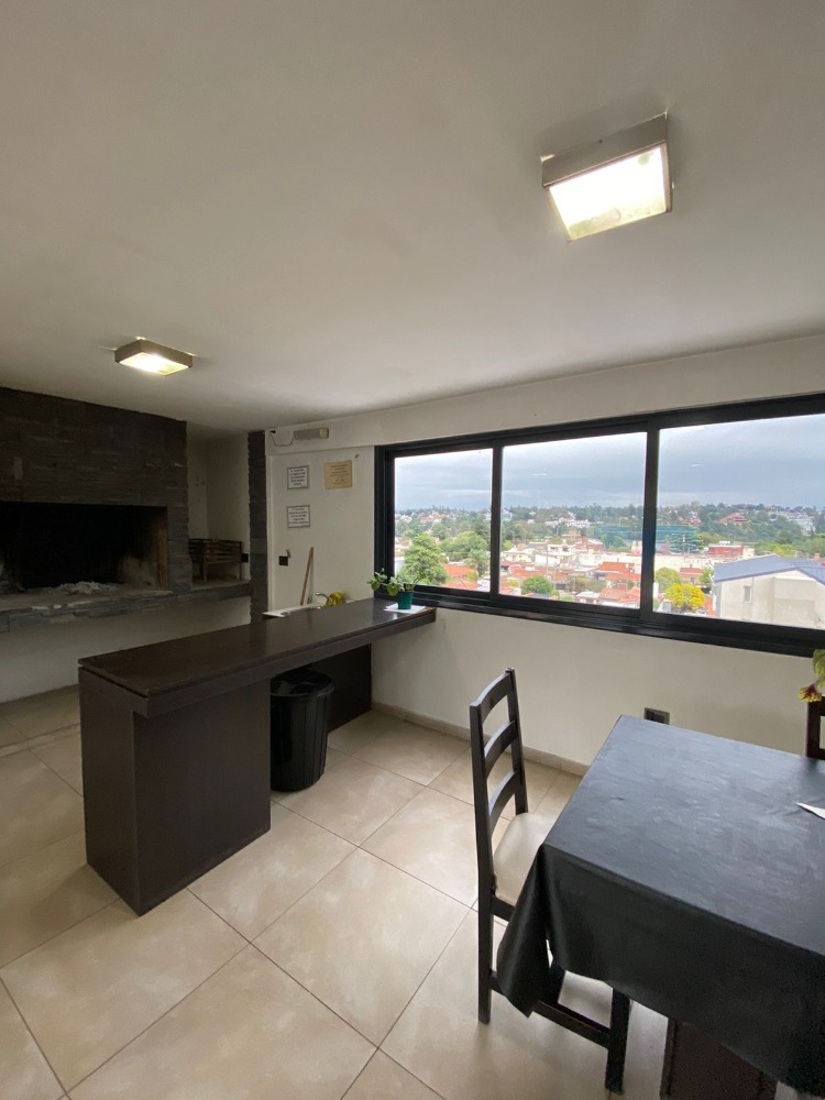 DEPARTAMENTO EN PLANTA BAJA CON GRAN PATIO !!