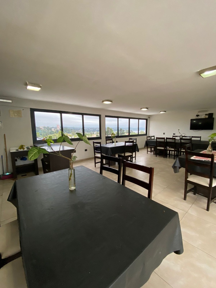 DEPARTAMENTO EN PLANTA BAJA CON GRAN PATIO !!