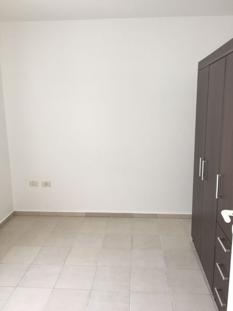 DEPARTAMENTO CON COCHERA A POCAS CUADRAS DEL CENTRO
